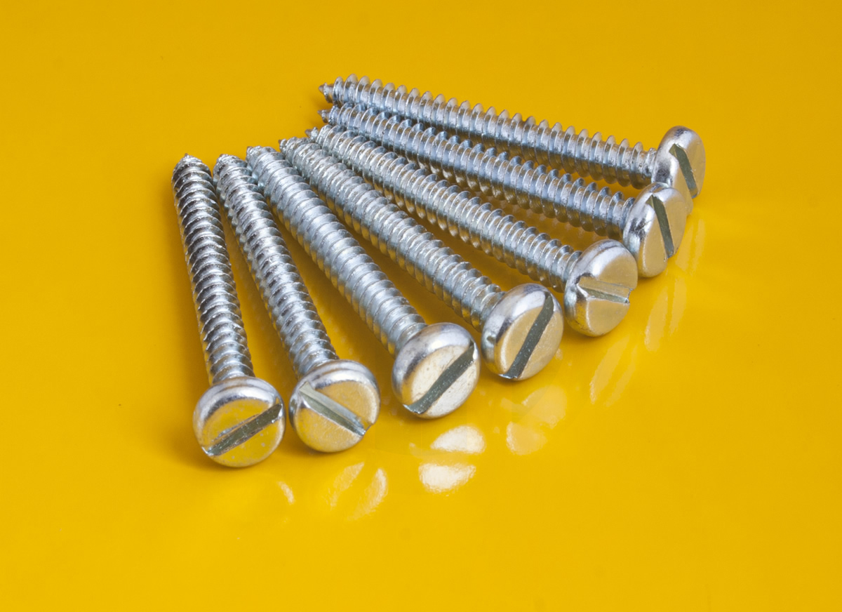 CILINDRICO RANURADO LAMINA ZINCADO